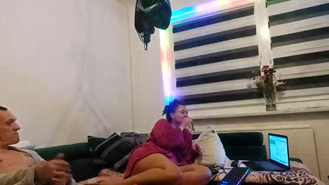 taylor_ohle_ online show from 2, 1, 2025