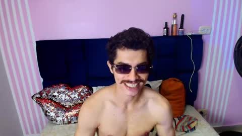 Snapshot of taylor_stele chatting on 5, 5, 2026 taylor stele online show from 5, 5, 2026