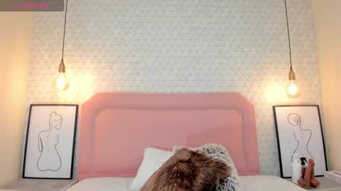 TAYLOR  online show from 7, 11, 2025