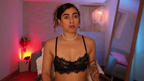 taylormichell online show from 24, 2, 2026