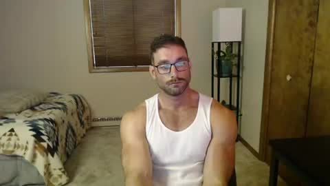 Snapshot of tayloroaks chatting on 9, 7, 2026 Taylor Oaks online show from 9, 7, 2026