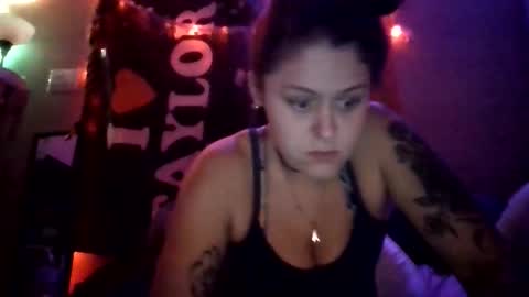 Taylor Riot online show from 16, 10, 2025