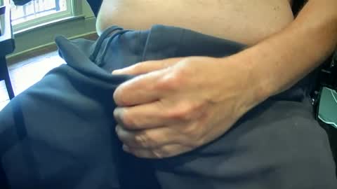 Snapshot of taylorsguy chatting on 6, 7, 2026 taylorsguy online show from 6, 7, 2026