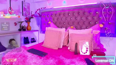 Sofia online show from 4, 10, 2025