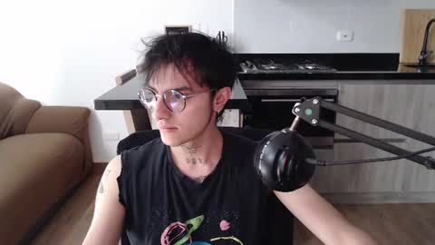 Snapshot of te0__0 chatting on 18, 6, 2026 Teo independent model online show from 18, 6, 2026
