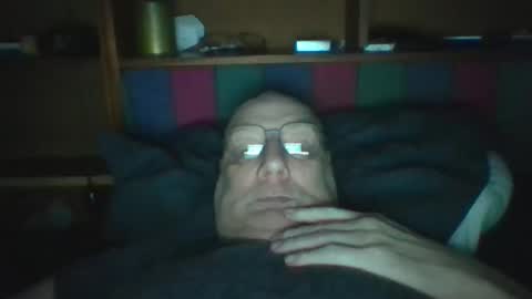Snapshot of tebb61 chatting on 10, 6, 2026 Mark online show from 10, 6, 2026
