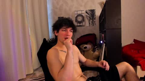 Snapshot of teddy_mode chatting on 16, 1, 2025 Teddy online show from 16, 1, 2025