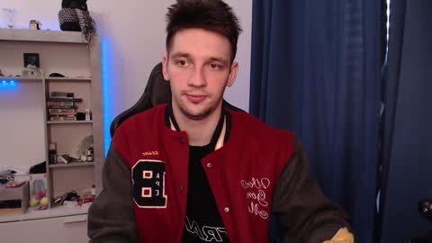 Snapshot of teddy_mode chatting on 6, 2, 2025 Teddy online show from 6, 2, 2025