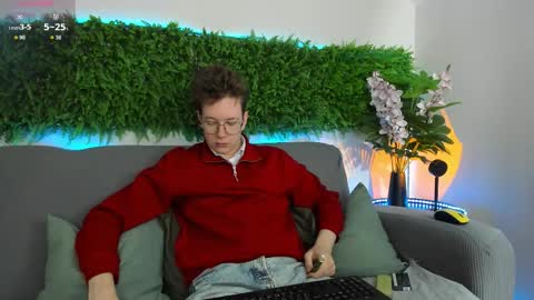 Teddy online show from 2, 12, 2025