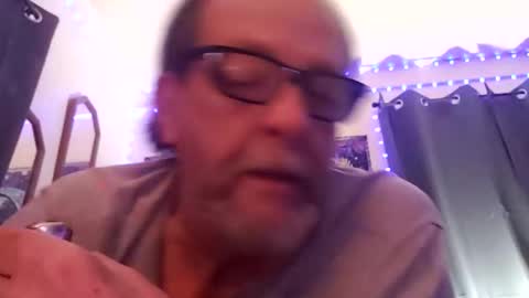 Snapshot of tedestep2 chatting on 3, 2, 2026 tedestep2 online show from 3, 2, 2026