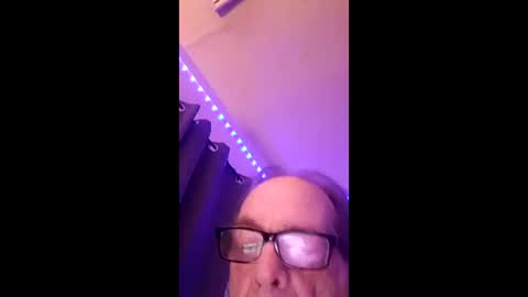 Snapshot of tedestep2 chatting on 24, 4, 2026 tedestep2 online show from 24, 4, 2026