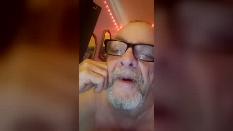 Snapshot of tedestep2 chatting on 19, 6, 2026 tedestep2 online show from 19, 6, 2026