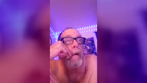 Snapshot of tedestep2 chatting on 3, 8, 2026 tedestep2 online show from 3, 8, 2026