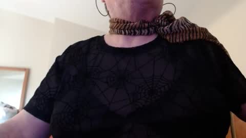 TedLassie....call me Teddie online show from 16, 12, 2025