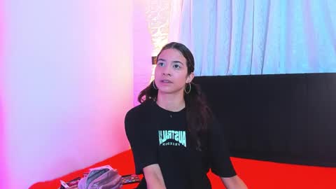 tefi smit online show from 18, 4, 2026