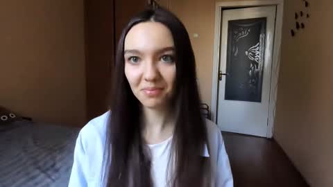 Kimi online show from 26, 11, 2025