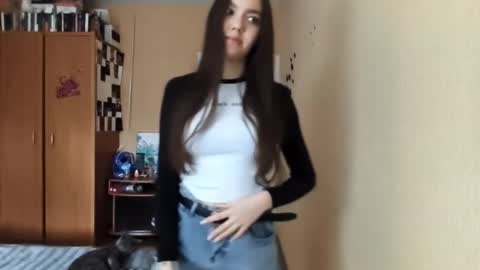 Kimi online show from 2, 12, 2025