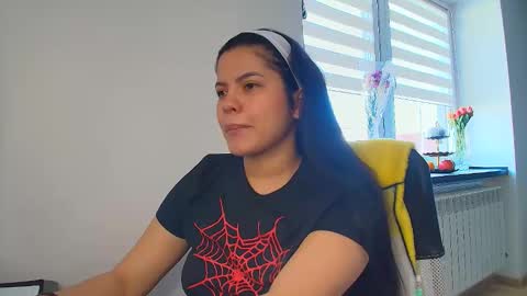 Snapshot of tell_me_goddess chatting on 17, 4, 2026 Amazing SALOME online show from 17, 4, 2026