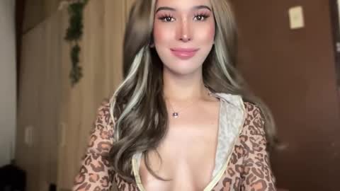 EVA GLASSCOTT online show from 11, 3, 2025