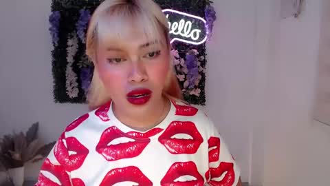 Snapshot of temptress_hot_dea chatting on 10, 3, 2025 Dea online show from 10, 3, 2025
