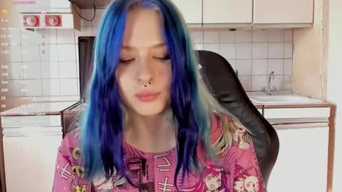  Sue  online show from 9, 9, 2025