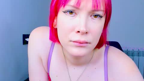 Snapshot of tenebrise chatting on 6, 10, 2025 Kira online show from 6, 10, 2025