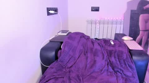 Snapshot of tenebrise chatting on 15, 3, 2026 Kira online show from 15, 3, 2026