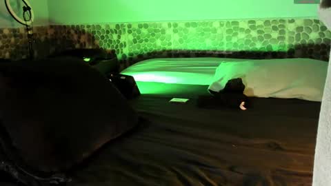 Teo online show from 1, 2, 2025