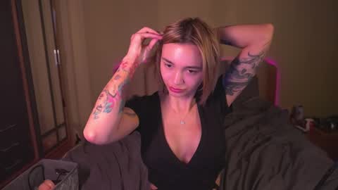 Teya online show from 1, 3, 2025