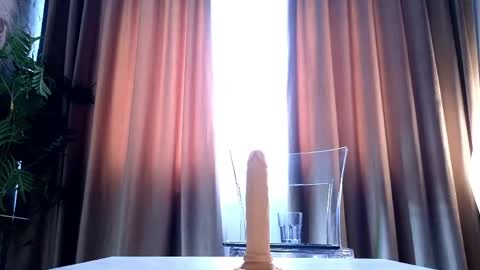 Snapshot of tequillasunrise1 chatting on 2, 6, 2026 tequillasunrise1 online show from 2, 6, 2026
