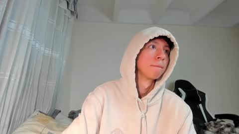 Juanfe  online show from 24, 12, 2024