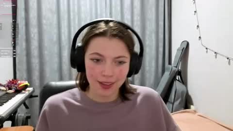 Anny Simpson online show from 21, 4, 2026