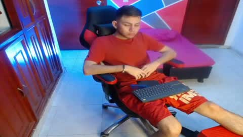 Snapshot of terryy_hot chatting on 20, 4, 2026 terryy_hot online show from 20, 4, 2026