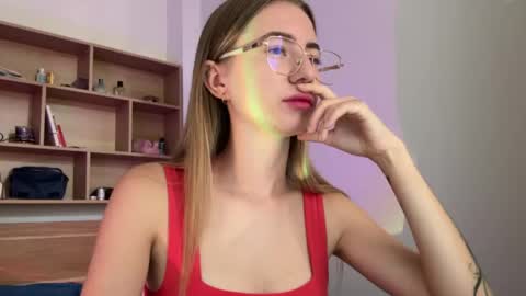 tessa_calmness online show from 18, 4, 2026