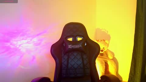 Tessy online show from 18, 9, 2025