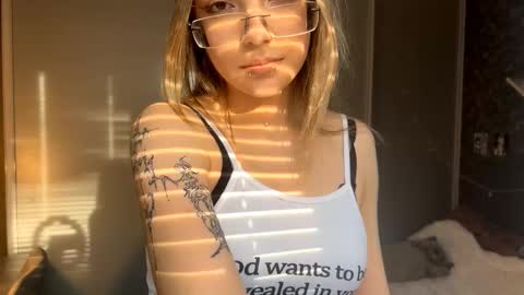 tessiebe online show from 24, 2, 2026