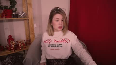 Snapshot of tesspleasure chatting on 16, 1, 2025 TESSA online show from 16, 1, 2025