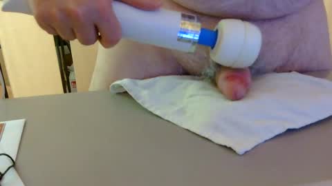 Snapshot of testechat chatting on 28, 7, 2026 Test the Chat online show from 28, 7, 2026