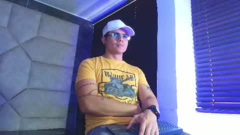 Snapshot of tette_valentine chatting on 9, 8, 2026 tette_valentine online show from 9, 8, 2026