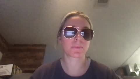 Snapshot of texas_blonde chatting on 19, 9, 2025 Daphne Summers online show from 19, 9, 2025