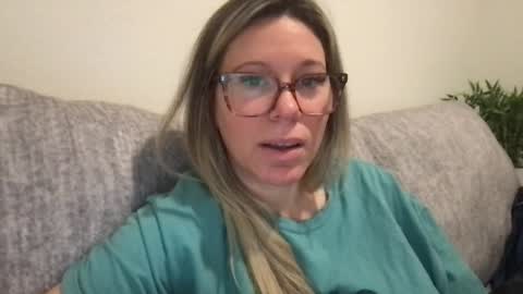 Daphne Summers online show from 3, 12, 2025