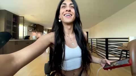 babygirlmami online show from 27, 2, 2026