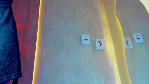 thaddeus king online show from 11, 2, 2025