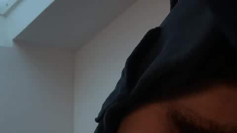 Snapshot of thadee__ chatting on 7, 6, 2026 thadee__ online show from 7, 6, 2026