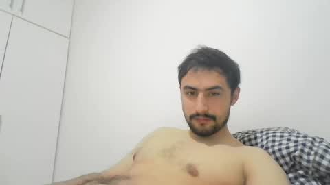 Snapshot of thaiguy666 chatting on 7, 4, 2026 ThaiGuy online show from 7, 4, 2026