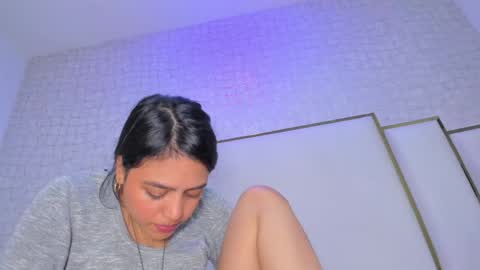 thalia888_ online show from 10, 5, 2026