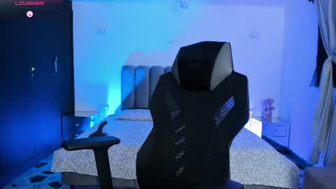 Snapshot of thaliabrooks_ chatting on 20, 6, 2026 Thalia online show from 20, 6, 2026