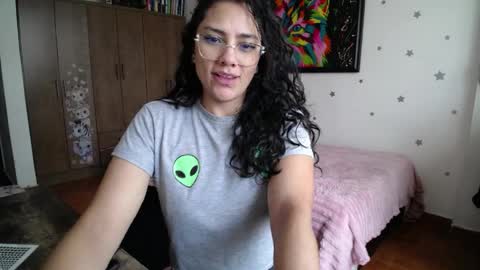    online show from 8, 4, 2026