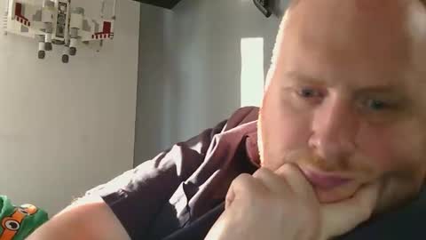 Snapshot of the007146368 chatting on 7, 11, 2025 the007146368 online show from 7, 11, 2025