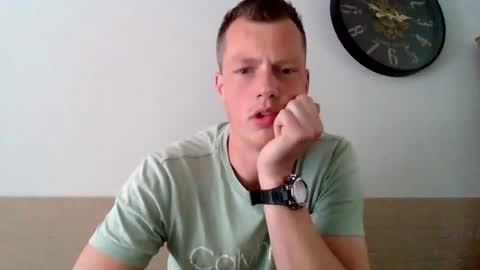 Snapshot of the___rocky200 chatting on 16, 5, 2026 Dennis online show from 16, 5, 2026